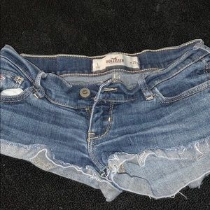Women’s Hollister shorts